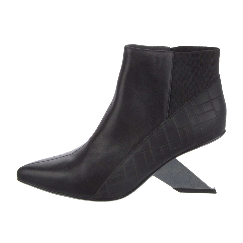 Black Ankle Boots with Geometric Heel and Pointed Toe